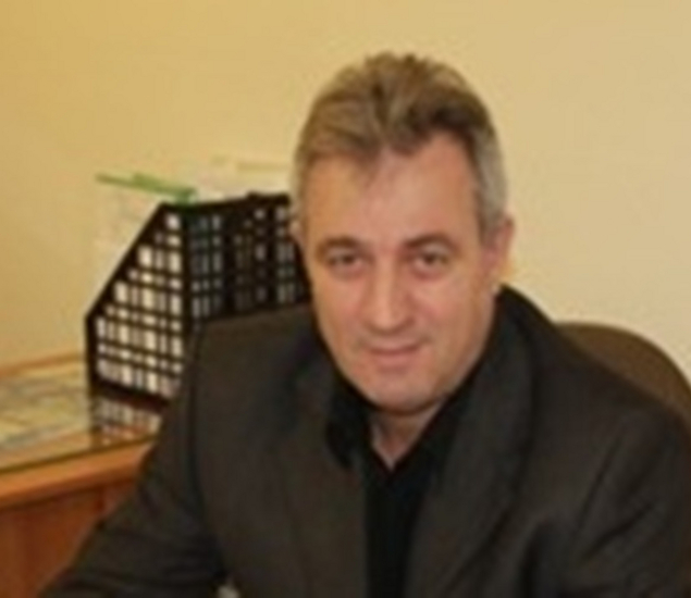 Заведующий Мишагин Виктор Николаевич