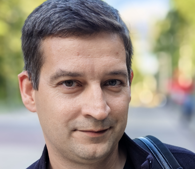 Ведущий научный сотрудник Иванов Дмитрий Валерьевич