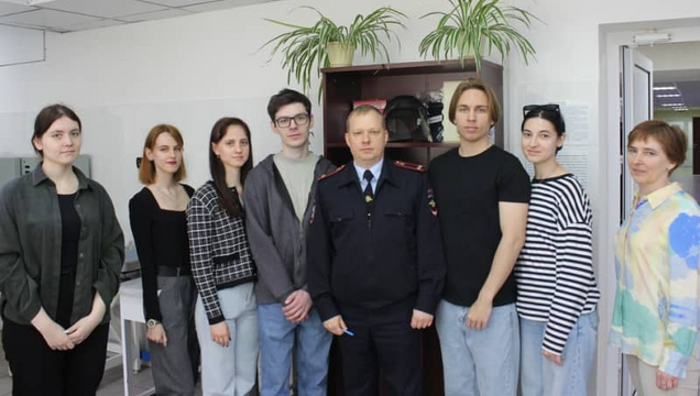 Студенты химики, Виктор Курский. Экспертно-криминалистический центр ГУ МВД