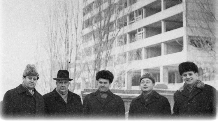 Строительство главного корпуса ДонГУ
